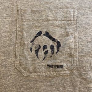 Gray wolverine T-shirt with pocket